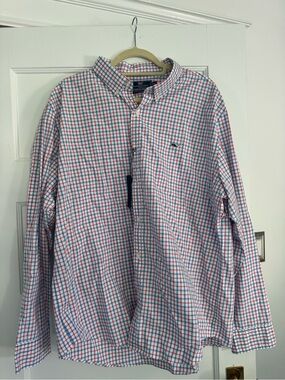 Vineyard Vines Men’s Button-Down Shirt in White with Red & Blue Check